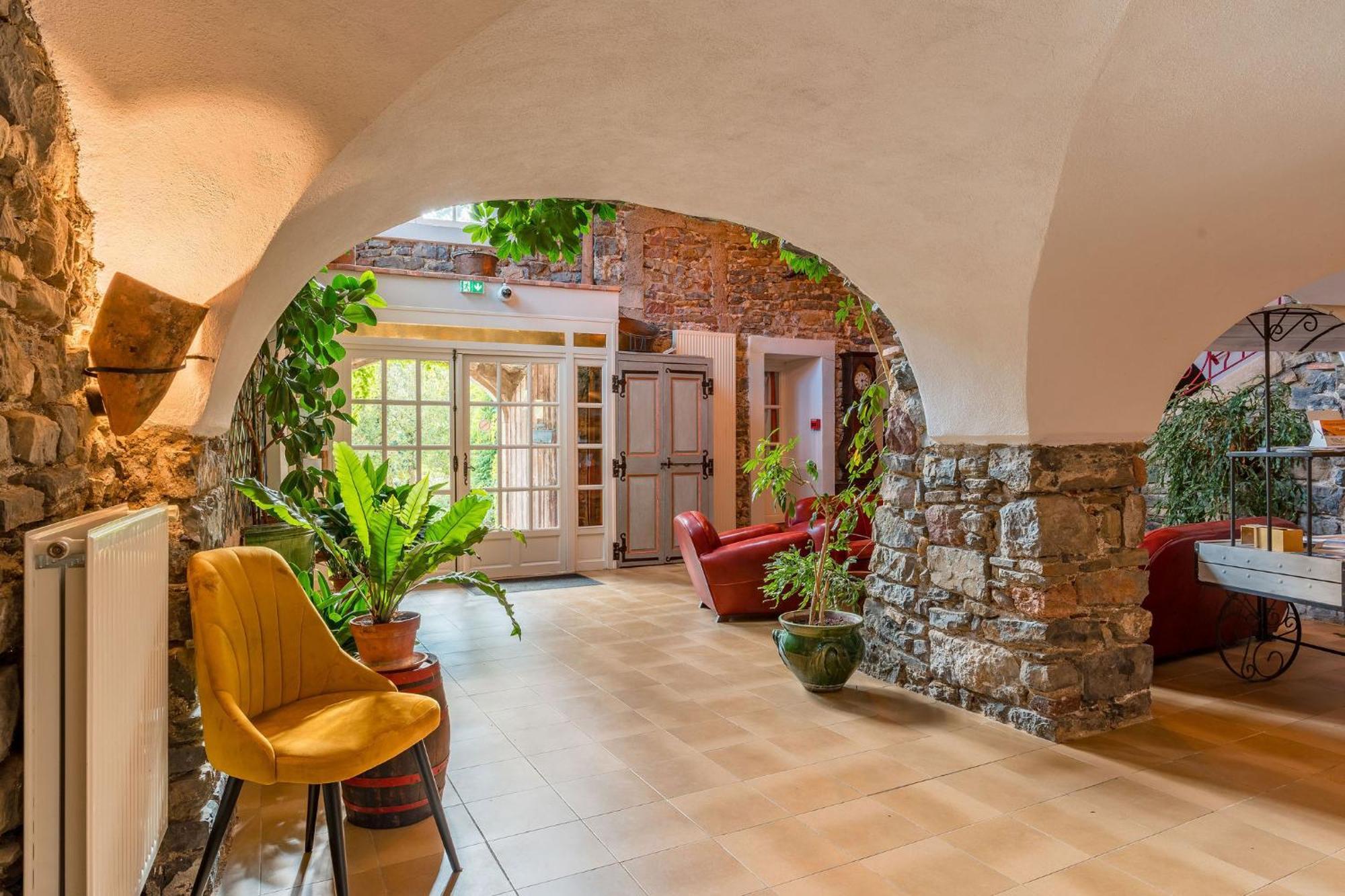 Logis Hotel Restaurant Le Pradinas Anduze Exteriér fotografie
