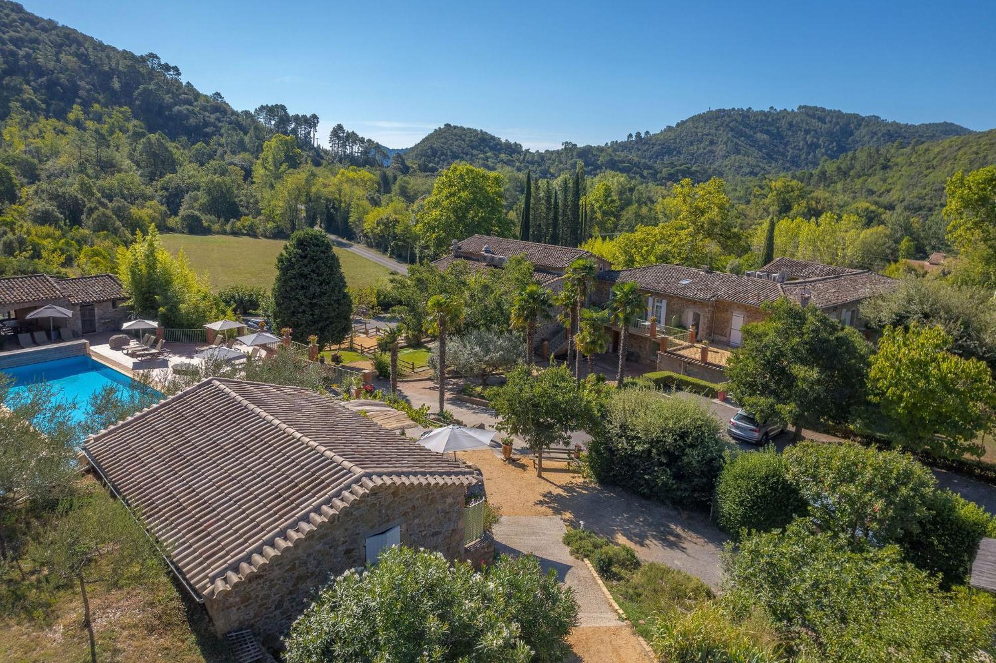 Logis Hotel Restaurant Le Pradinas Anduze Exteriér fotografie