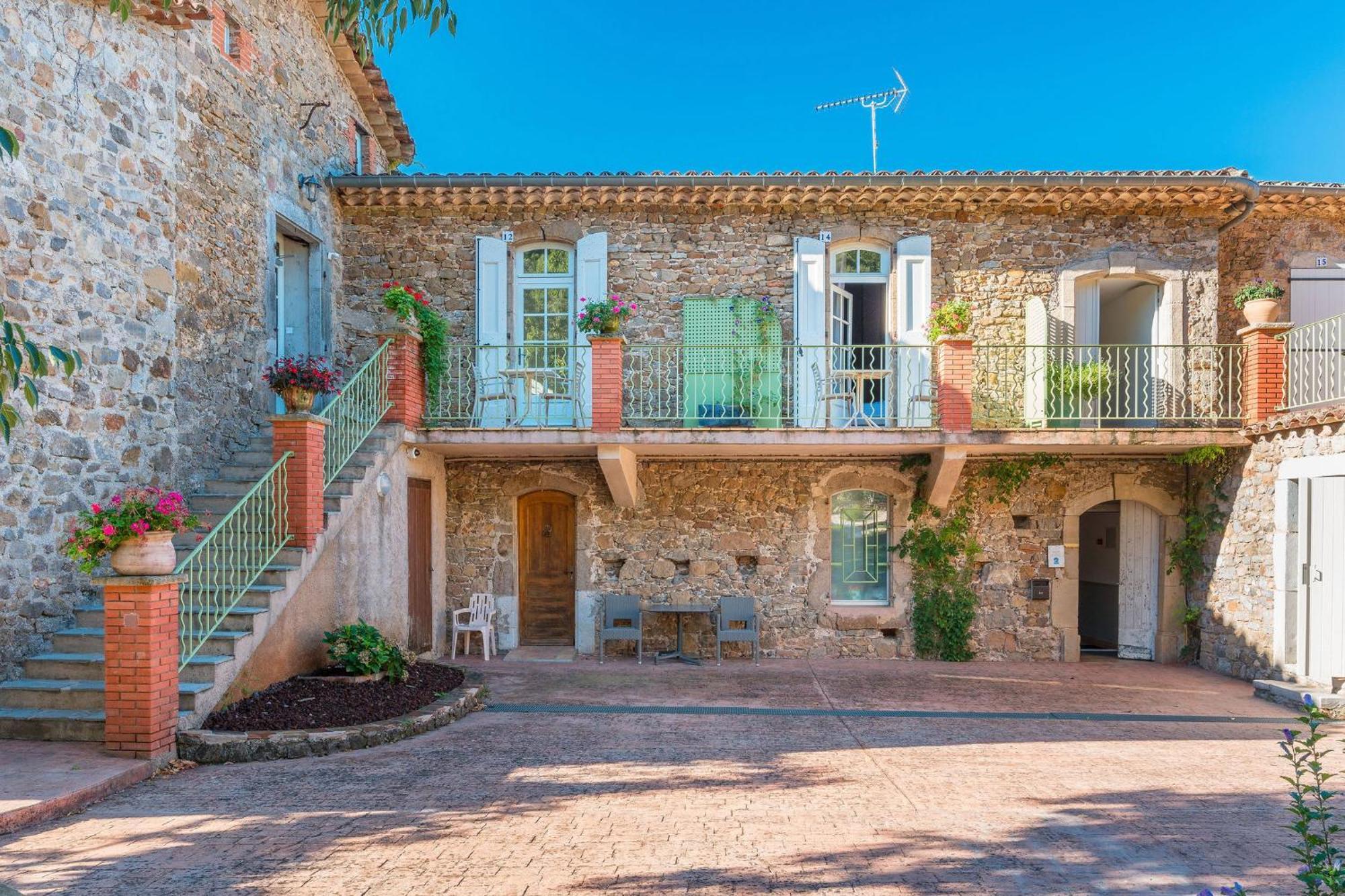 Logis Hotel Restaurant Le Pradinas Anduze Exteriér fotografie